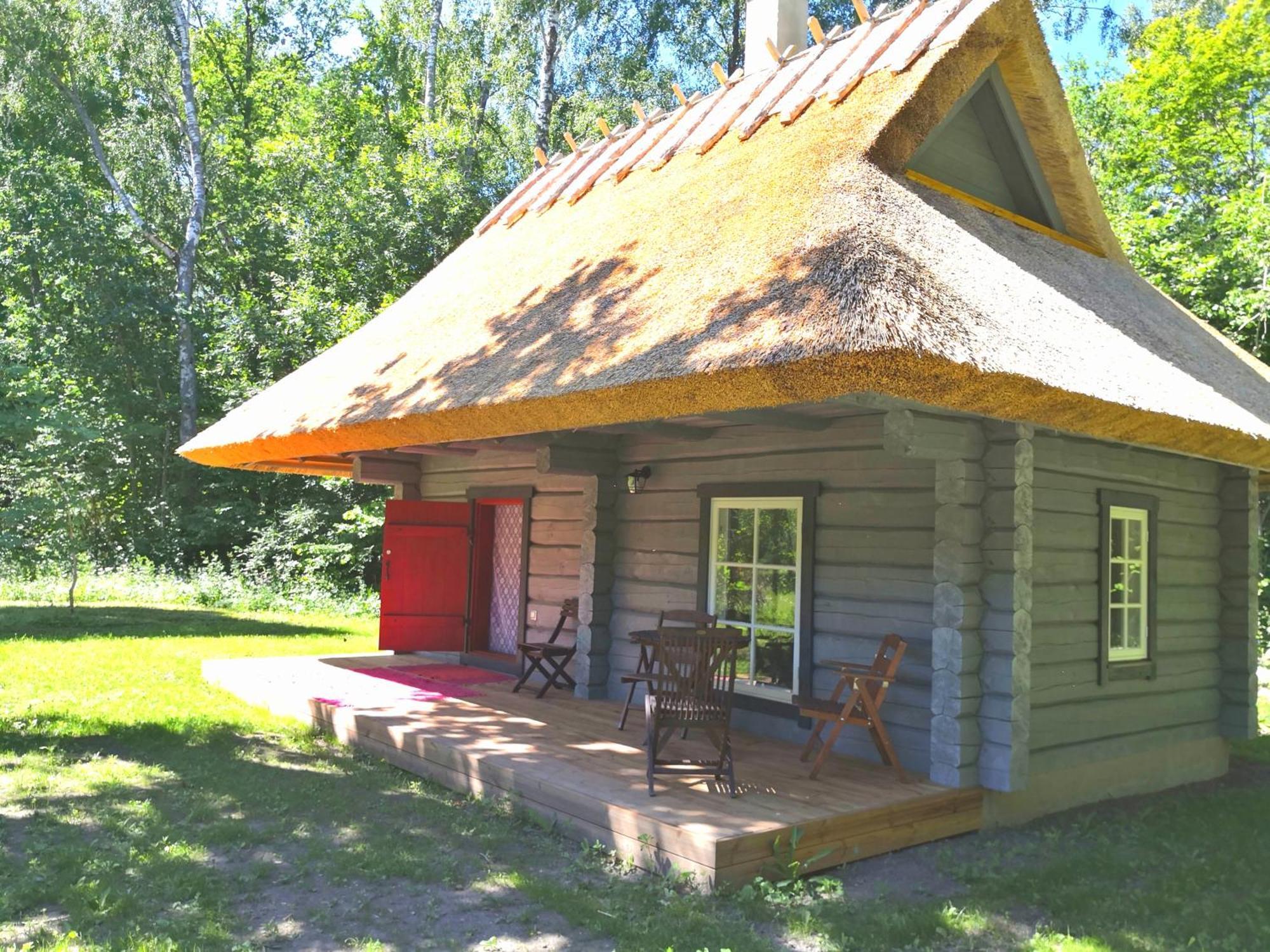 Hotel Kotka Farm Saarekula Exterior foto